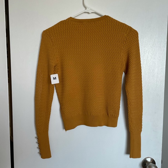 ***SOLD***Zara Short Cable Knit Pearl Sleeve Sweater - Size M - Picture 6 of 11